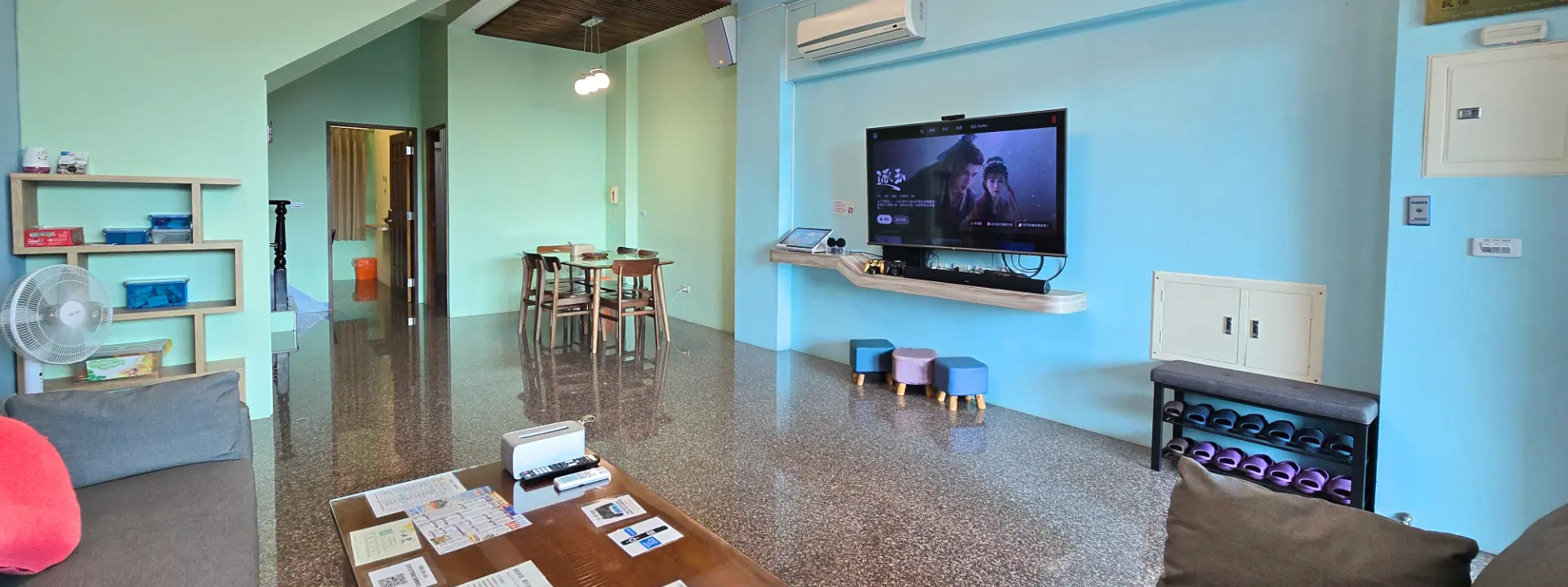 夏苑旅宿一樓大廳與舒適包棟空間